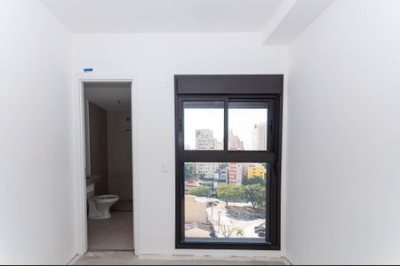 Apartamento à venda com 185m², 4 quartos e 2 vagas Apartamento à venda com 185m², 4 quartos e 2 vagasSuíte 1