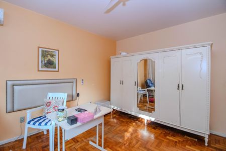 Casa para alugar com 190m², 3 quartos e 3 vagasSuíte