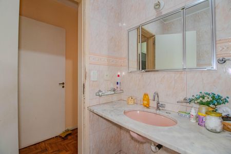 Casa para alugar com 190m², 3 quartos e 3 vagasBanheiro da Suíte