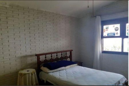 Casa para alugar com 240m², 4 quartos e 4 vagas