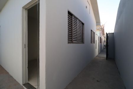 Casa para alugar com 75m², 2 quartos e 1 vagaCorredor