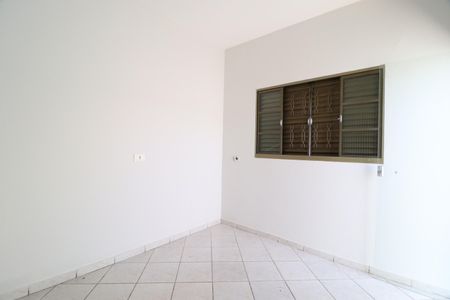 Sala de casa para alugar com 2 quartos, 75m² em Santa Mônica, Uberlândia