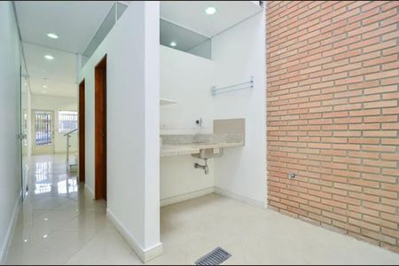 Casa à venda com 60m², 2 quartos e 1 vaga