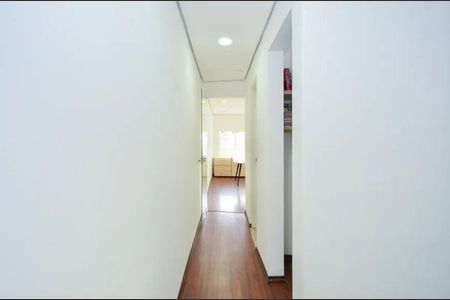 Casa à venda com 60m², 2 quartos e 1 vaga