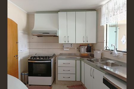 Apartamento à venda com 224m², 4 quartos e 3 vagasCozinha