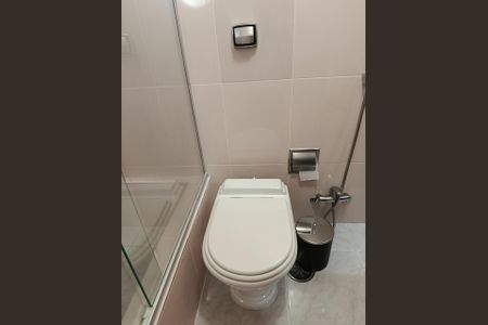 Apartamento à venda com 224m², 4 quartos e 3 vagasBanheiro da Suíte 3