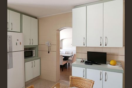 Apartamento à venda com 224m², 4 quartos e 3 vagasCozinha