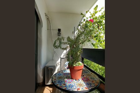 Apartamento à venda com 224m², 4 quartos e 3 vagasVaranda