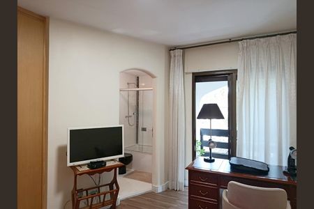 Apartamento à venda com 224m², 4 quartos e 3 vagasSuíte 1