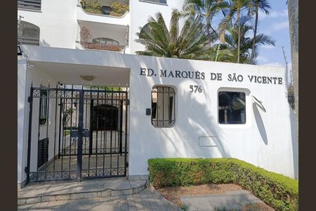 Apartamento à venda com 224m², 4 quartos e 3 vagasFachada