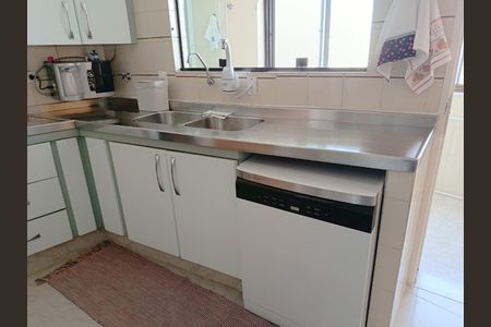 Apartamento à venda com 224m², 4 quartos e 3 vagasCozinha