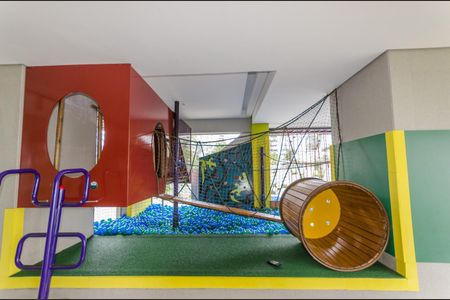 Apartamento à venda com 126m², 3 quartos e 3 vagas Apartamento à venda com 126m², 3 quartos e 3 vagasÁrea comum