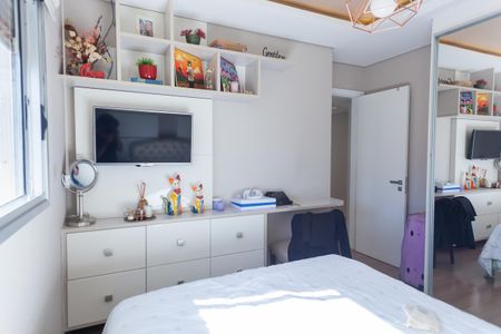 Apartamento à venda com 126m², 3 quartos e 3 vagas Apartamento à venda com 126m², 3 quartos e 3 vagasQuarto 2