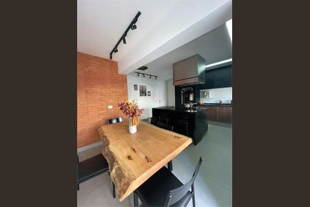 Casa à venda com 250m², 2 quartos e 3 vagas