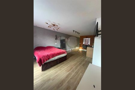 Casa à venda com 250m², 2 quartos e 3 vagas