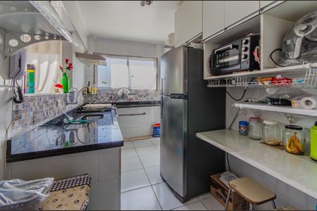 Apartamento à venda com 54m², 2 quartos e 1 vaga Apartamento à venda com 54m², 2 quartos e 1 vagaCozinha