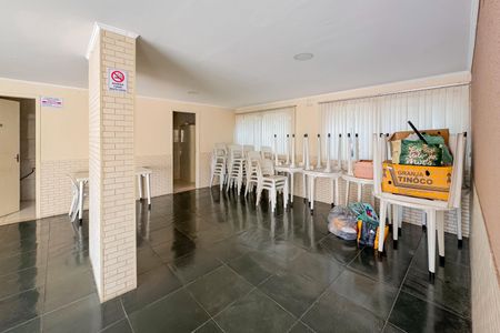 Apartamento à venda com 54m², 2 quartos e 1 vaga Apartamento à venda com 54m², 2 quartos e 1 vagaÁrea comum - Salão de festas