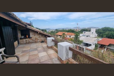Casa à venda com 300m², 4 quartos e 2 vagasvaranda