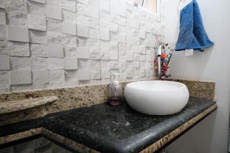 Casa à venda com 100m², 3 quartos e 2 vagasLavabo