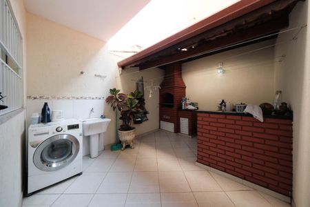 Casa à venda com 100m², 3 quartos e 2 vagasÁrea gourmet