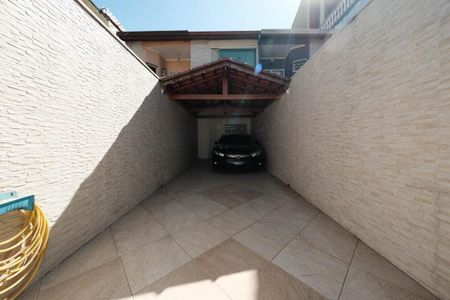 Casa à venda com 100m², 3 quartos e 2 vagasGaragem