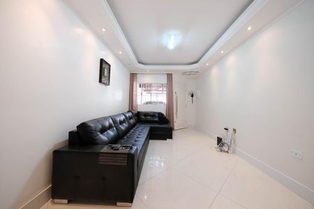 Casa à venda com 100m², 3 quartos e 2 vagasSala