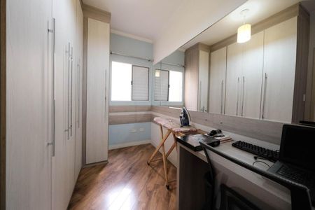 Casa à venda com 100m², 3 quartos e 2 vagasQuarto 2