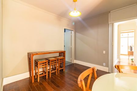 Apartamento para alugar com 107m², 3 quartos e 2 vagas Apartamento para alugar com 107m², 3 quartos e 2 vagasSala