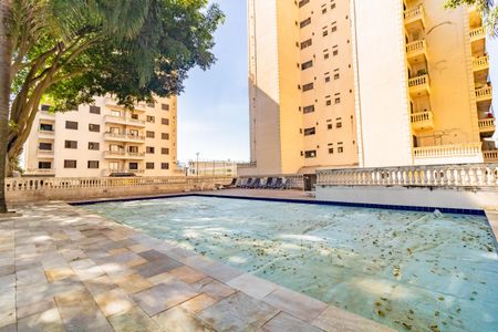 Apartamento para alugar com 107m², 3 quartos e 2 vagas Apartamento para alugar com 107m², 3 quartos e 2 vagasÁrea comum