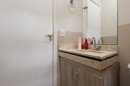 Casa à venda com 190m², 3 quartos e 3 vagas Casa à venda com 190m², 3 quartos e 3 vagasLavabo da Sala