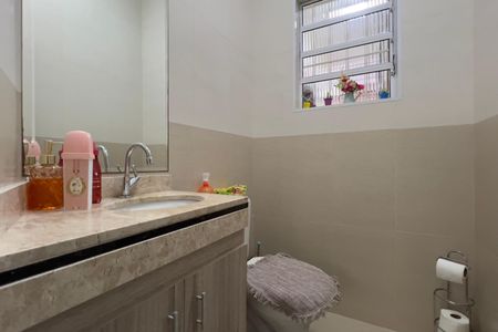 Casa à venda com 190m², 3 quartos e 3 vagas Casa à venda com 190m², 3 quartos e 3 vagasLavabo da Sala