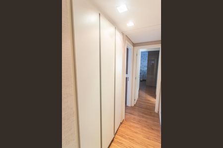 Apartamento à venda com 159m², 4 quartos e 3 vagasCorredor
