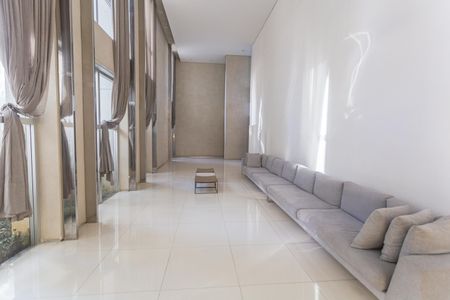 Apartamento à venda com 159m², 4 quartos e 3 vagasHall de entrada