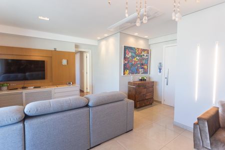 Apartamento à venda com 159m², 4 quartos e 3 vagasSala