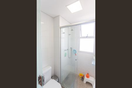 Apartamento à venda com 159m², 4 quartos e 3 vagasBanheiro da Suíte 3 e 4