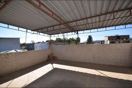 Casa para alugar com 45m², 2 quartos e 1 vagaTerraço