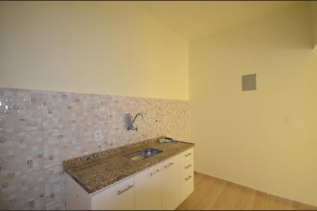 Casa para alugar com 45m², 2 quartos e 1 vagaCozinha