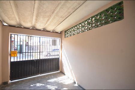 Casa para alugar com 45m², 2 quartos e 1 vagaGaragem