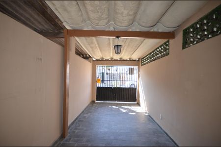 Casa para alugar com 45m², 2 quartos e 1 vagaGaragem