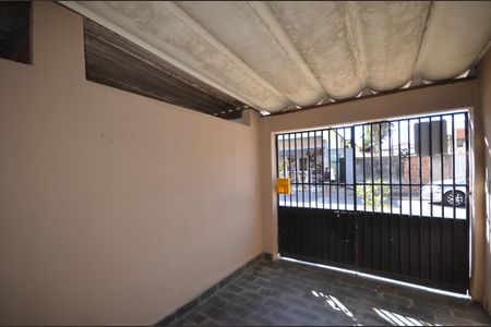 Casa para alugar com 45m², 2 quartos e 1 vagaGaragem