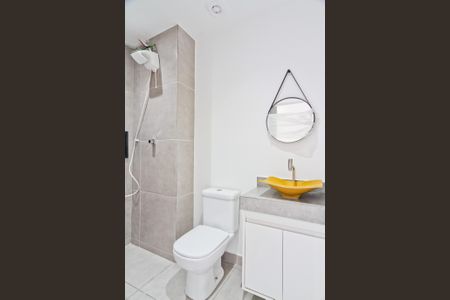 Studio à venda com 30m², 1 quarto e sem vaga Studio à venda com 30m², 1 quarto e sem vagaBanheiro