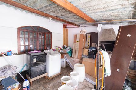 Casa à venda com 470m², 6 quartos e 2 vagas Casa à venda com 470m², 6 quartos e 2 vagasÁrea de Serviço