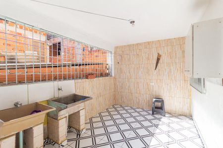 Casa à venda com 470m², 8 quartos e 2 vagas Casa à venda com 470m², 8 quartos e 2 vagasÁrea de Serviço