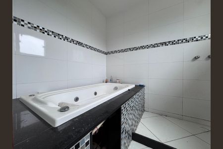 Apartamento à venda com 270m², 3 quartos e 2 vagasSuíte - Banheiro