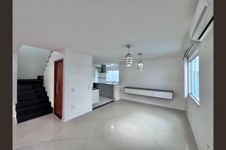 Apartamento à venda com 270m², 3 quartos e 2 vagasSala