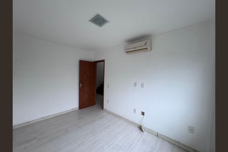 Apartamento à venda com 270m², 3 quartos e 2 vagasQuarto 1