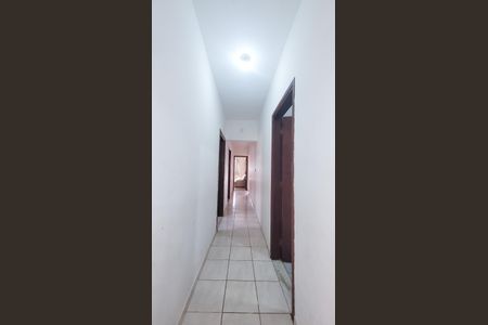 Casa à venda com 132m², 4 quartos e 3 vagasCorredor