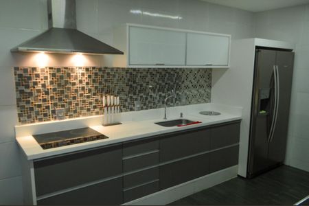 Casa de condomínio à venda com 130m², 3 quartos e 2 vagasCozinha