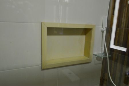 Casa de condomínio à venda com 130m², 3 quartos e 2 vagasBanheiro da Suíte 1