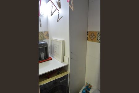 Casa de condomínio à venda com 130m², 3 quartos e 2 vagasÁrea de Serviço